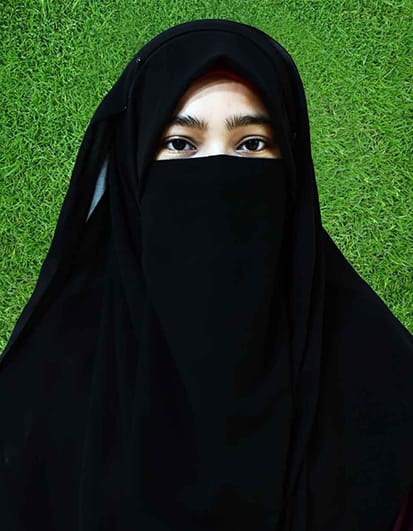 Ms. Yusra Zakir